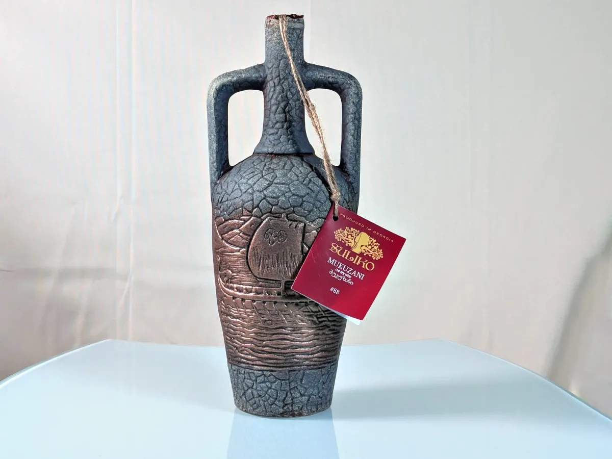 Mukuzani Red Wine (clay)